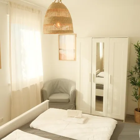 Nautilus Strandtraeume - 5 Min Zu Fuss Zum * קלנהוזן