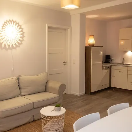 Nautilus Strandtraeume - 5 Min Zu Fuss Zum