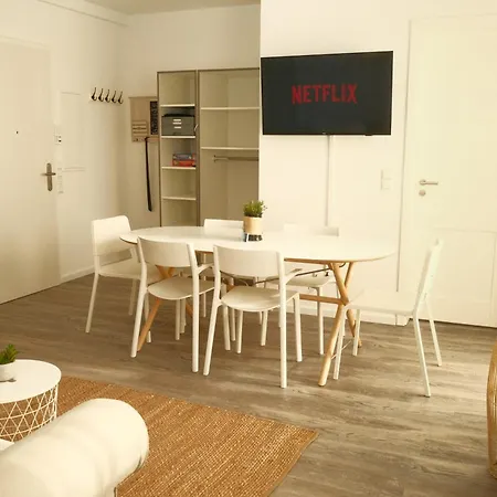 Nautilus Strandtraeume - 5 Min Zu Fuss Zum * קלנהוזן